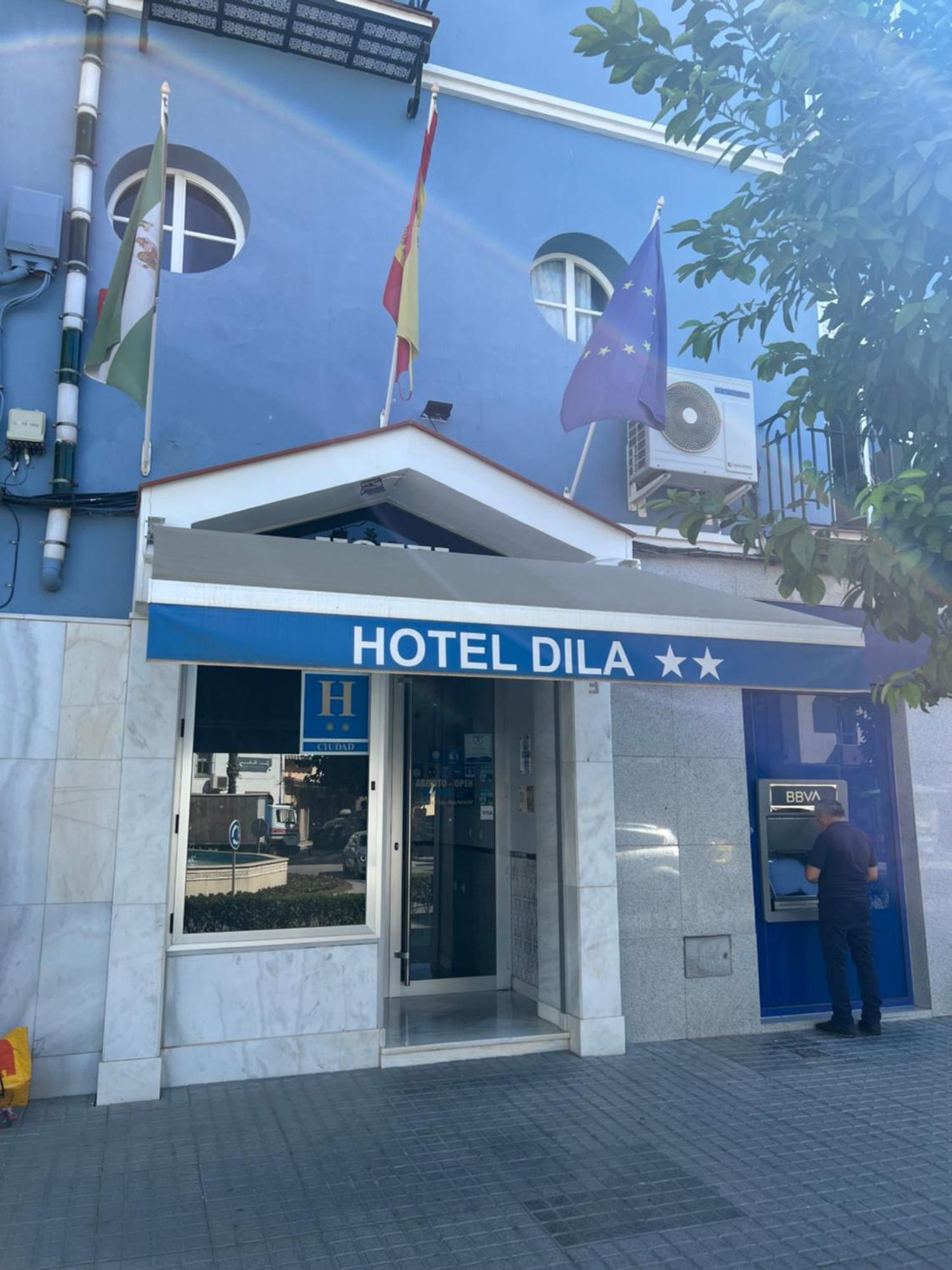 Hotel Dila Velez Malaga Eksteriør bilde