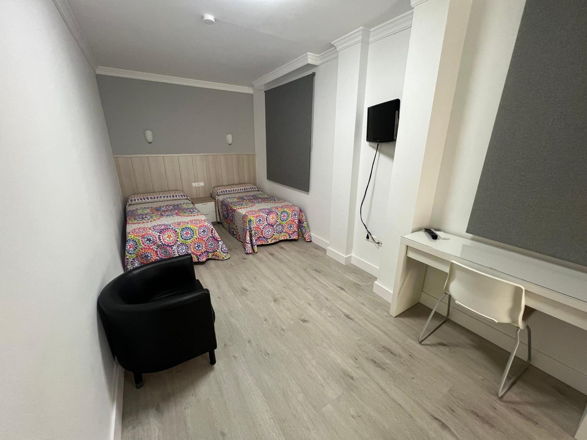 Hotel Dila Velez Malaga Eksteriør bilde
